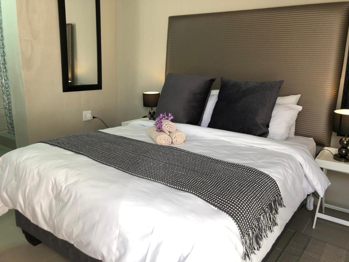 The Lavender Guesthouse Kroonstad Ngoại thất bức ảnh